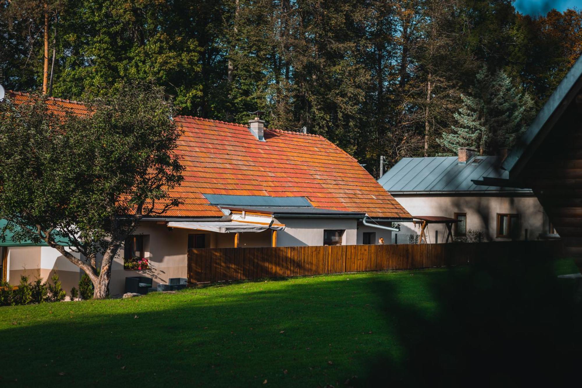 Eden Guest House Брезно Экстерьер фото